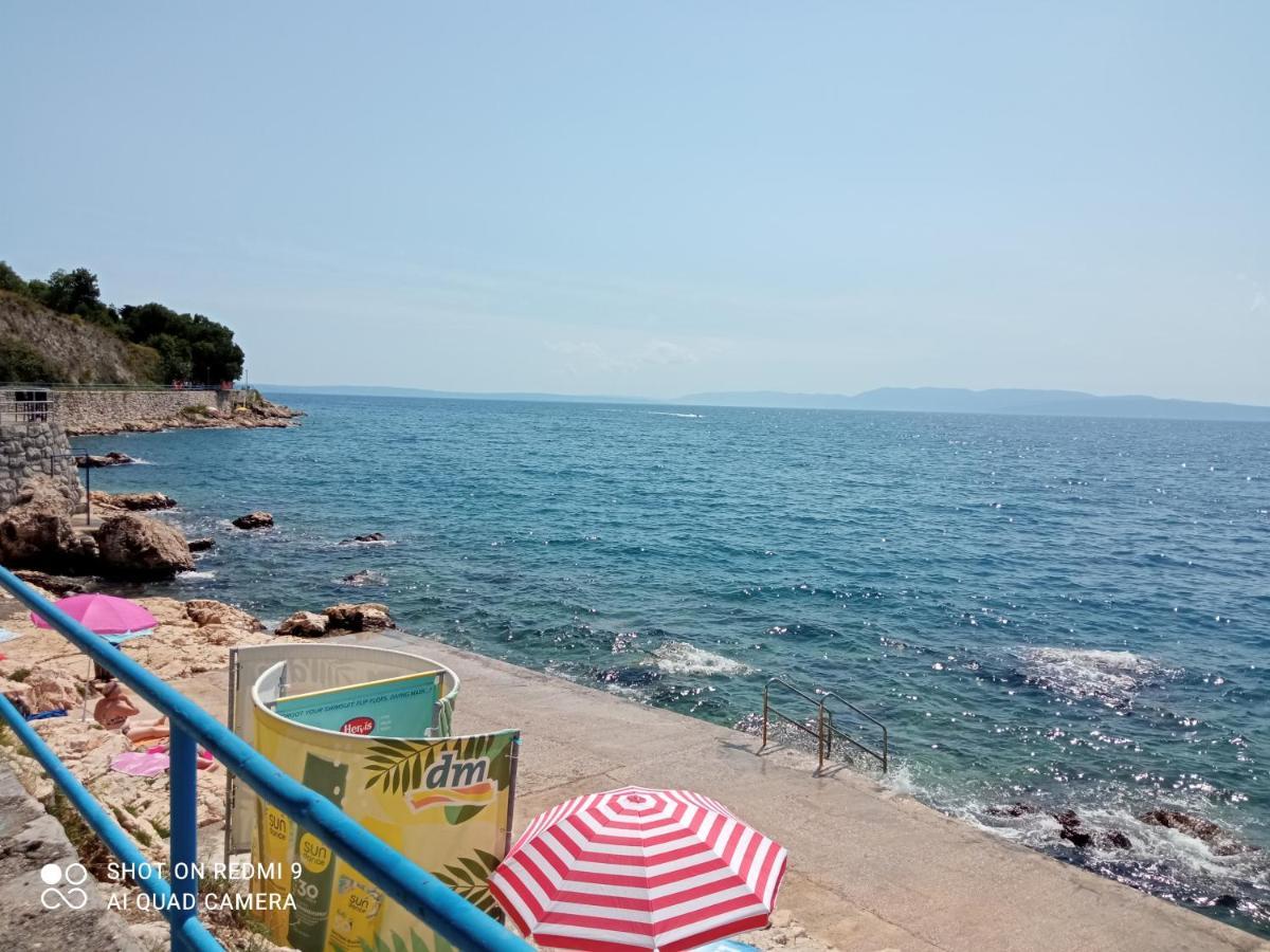 Sunce Apartman Kostrena Kültér fotó