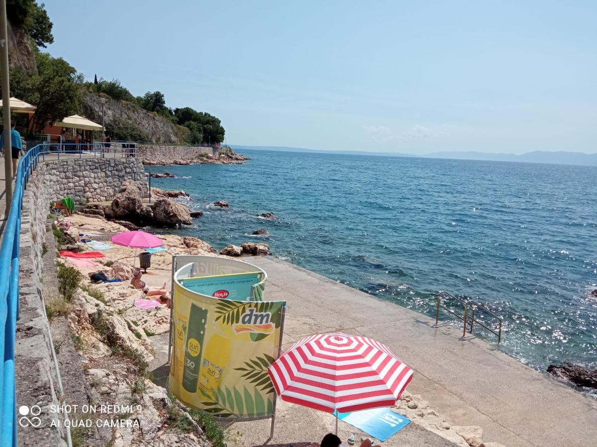 Sunce Apartman Kostrena Kültér fotó