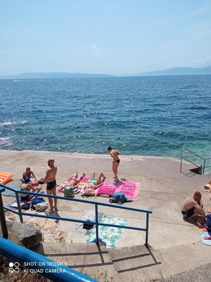 Sunce Apartman Kostrena Kültér fotó