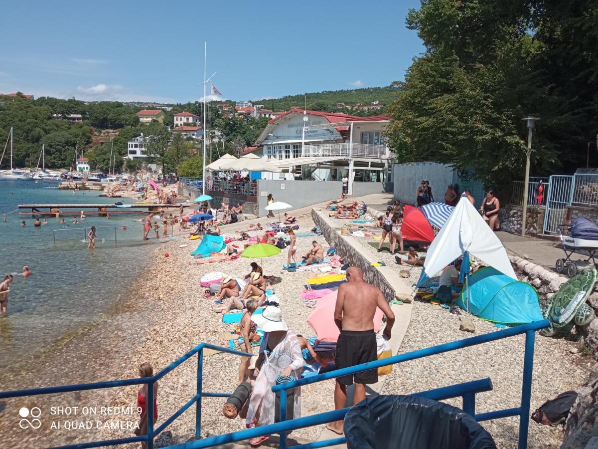 Sunce Apartman Kostrena Kültér fotó